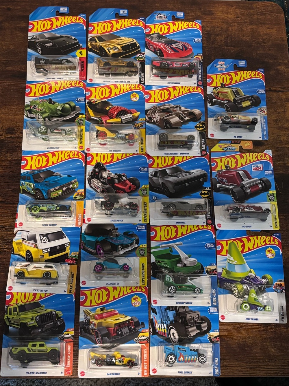 Hot Wheels Lot of 18 Ferrari Bentley Netflix cars and more great selection New